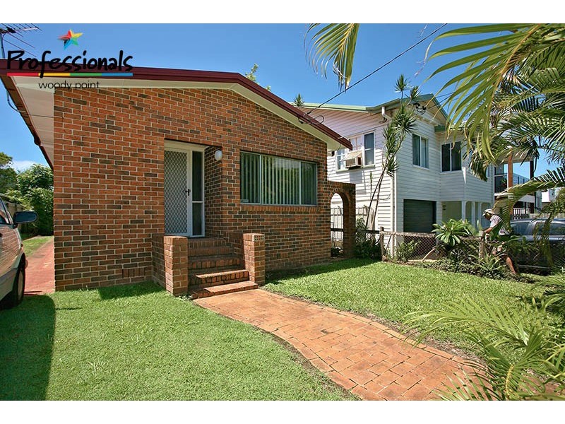 30 Donald Street, Woody Point QLD 4019