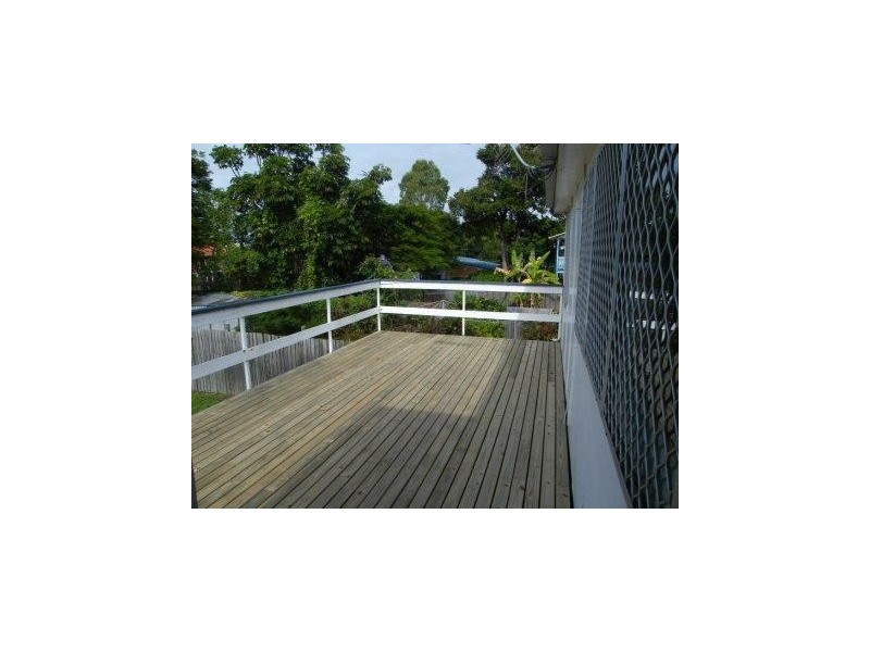 22 Donald Street, Woody Point QLD 4019