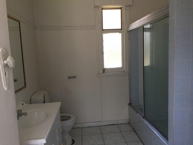 1/32 Hornibrook Esplanade, Clontarf QLD 4019