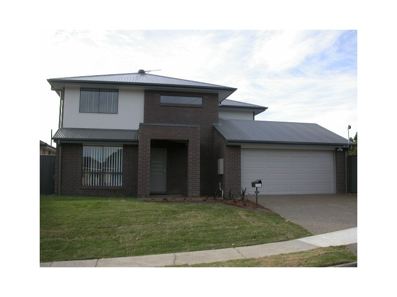 2a Cedar Street, Clontarf QLD 4019