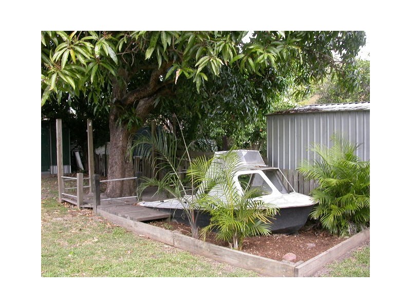 110 Oxley Avenue, Woody Point QLD 4019