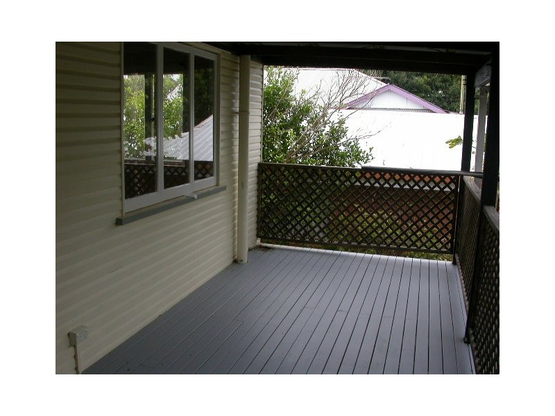 110 Oxley Avenue, Woody Point QLD 4019