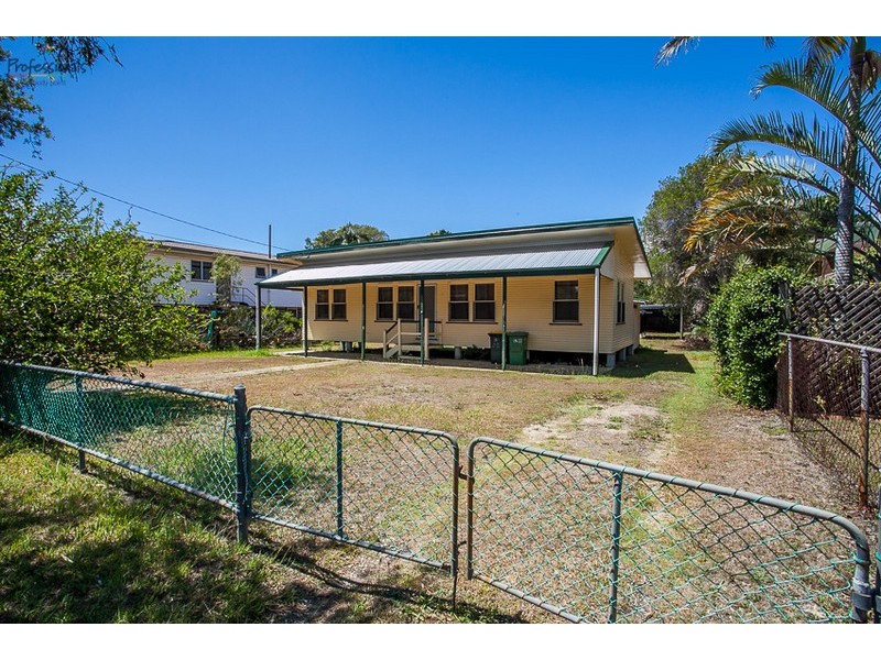 33 Cornelius Street, Clontarf QLD 4019