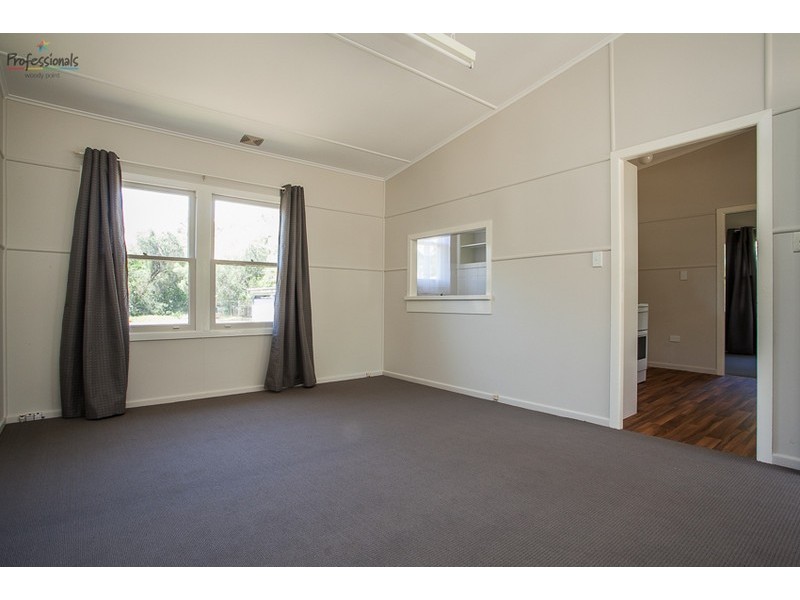 33 Cornelius Street, Clontarf QLD 4019