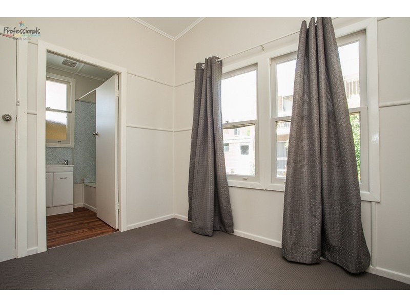 33 Cornelius Street, Clontarf QLD 4019