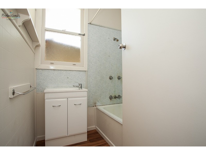 33 Cornelius Street, Clontarf QLD 4019