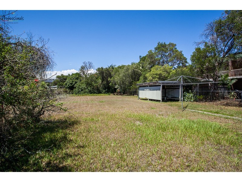 33 Cornelius Street, Clontarf QLD 4019