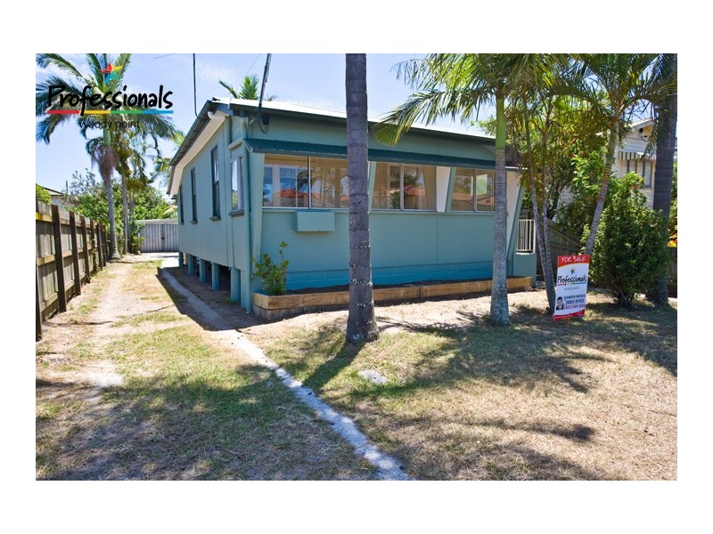 24 Ellen Street, Woody Point QLD 4019