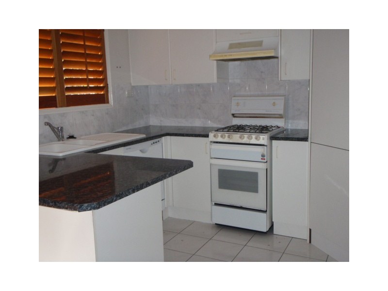 3/19 Ellen Street, Woody Point QLD 4019