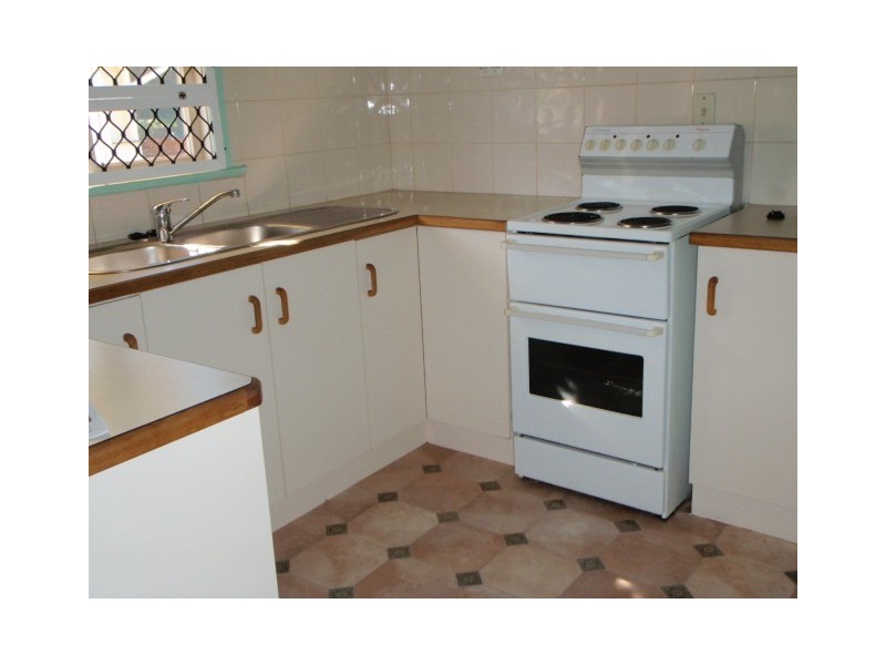 27 Dodds Street, Margate QLD 4019