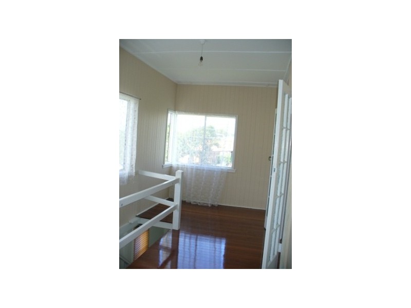 82 Ellen Street, Woody Point QLD 4019