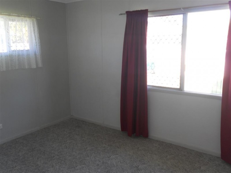 2 Wright Street, Redcliffe QLD 4020