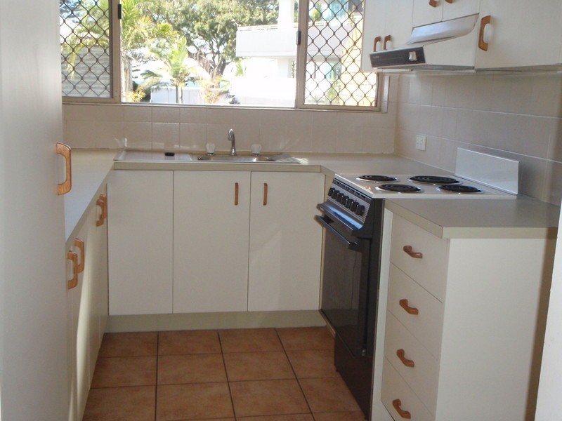 4/22 Sutton Street, Redcliffe QLD 4020