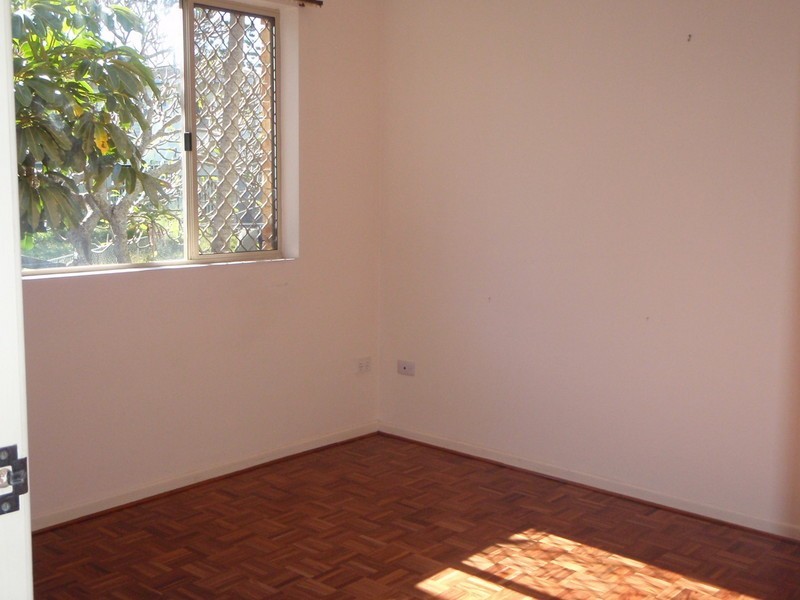4/22 Sutton Street, Redcliffe QLD 4020