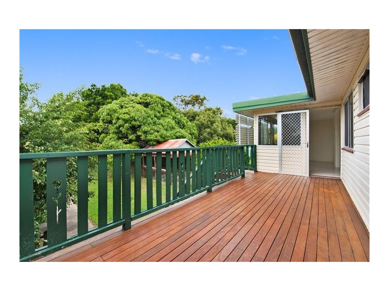 24 O’Connell Street, Redcliffe QLD 4020