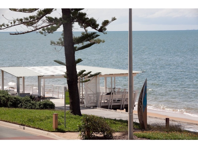 99 Margate Parade, Margate QLD 4019