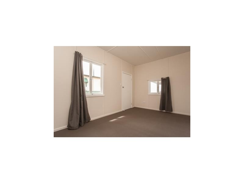 1/96 Hornibrook Esplanade, Clontarf QLD 4019