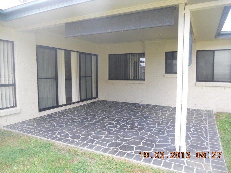 3 Peron Crescent, North Lakes QLD 4509