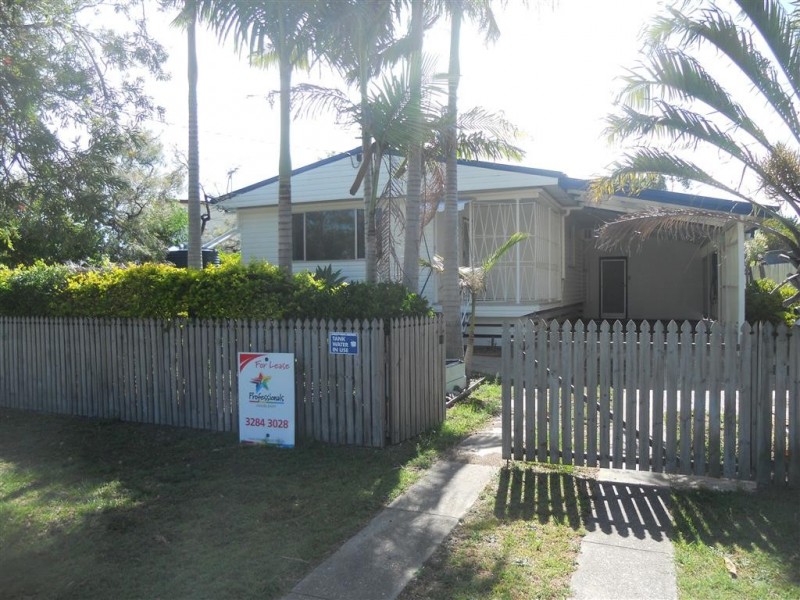 24 Redbank Road, Redcliffe QLD 4020