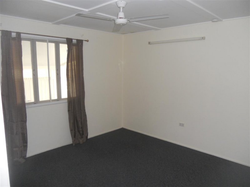 24 Redbank Road, Redcliffe QLD 4020