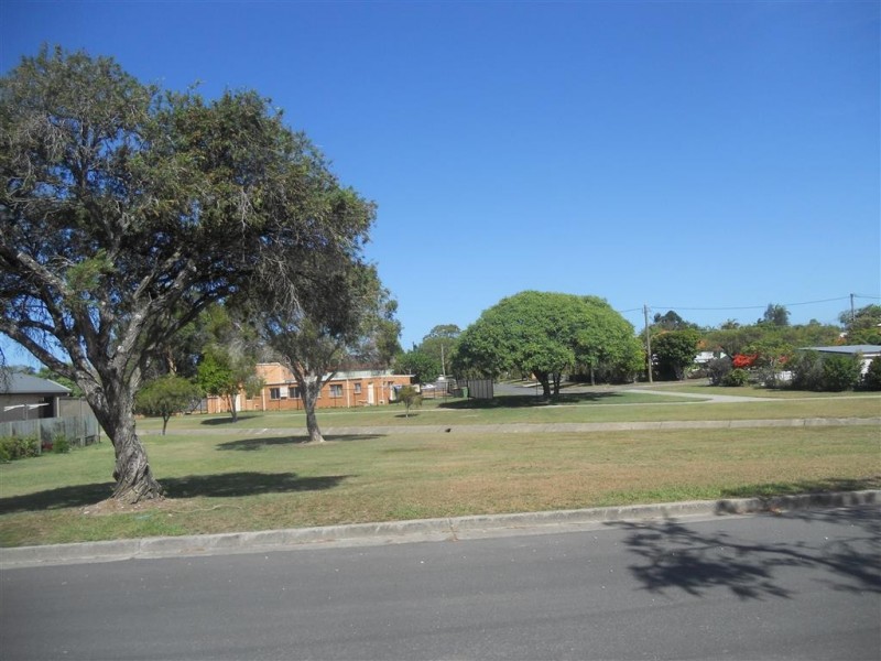 24 Redbank Road, Redcliffe QLD 4020