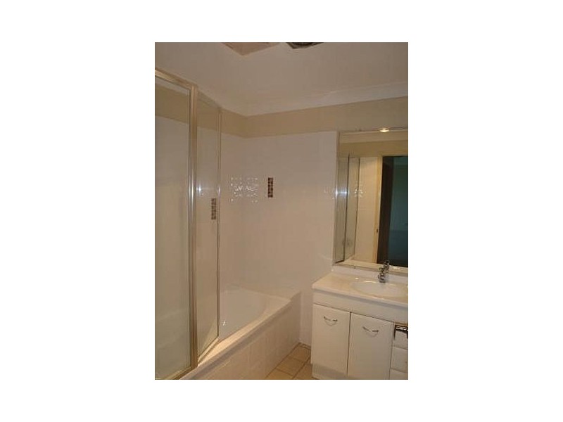 16/22 Robert Street, Clontarf QLD 4019