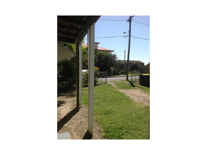 4/3 Henry street, Redcliffe QLD 4020