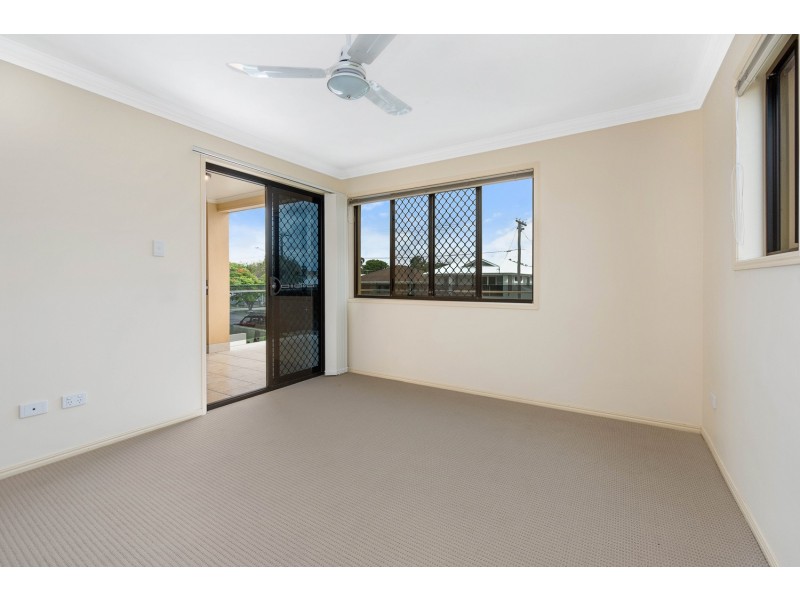 2/3 Annie Street, Woody Point QLD 4019