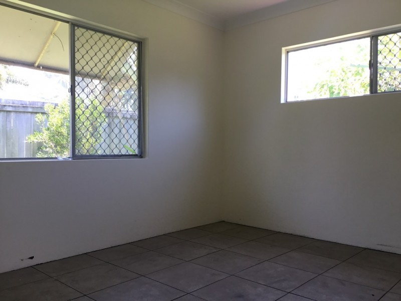 3/22 Hardiman St, Woody Point QLD 4019