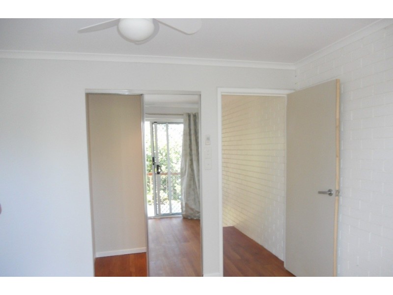 4/10 Kate Street, Woody Point QLD 4019