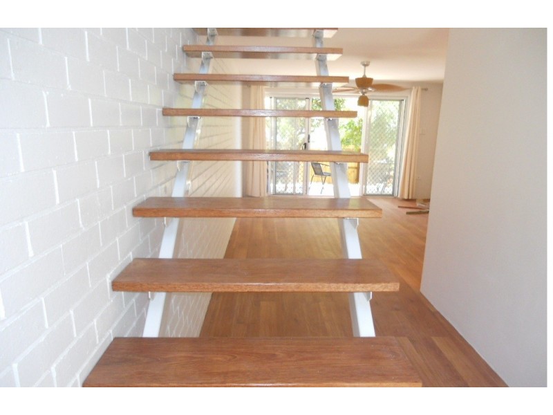 4/10 Kate Street, Woody Point QLD 4019