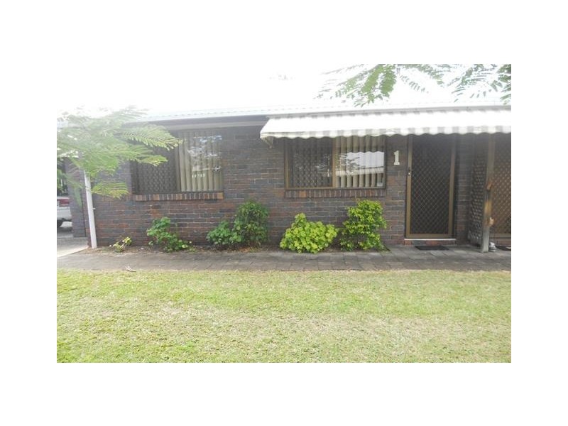 1/49 Ellen Street, Woody Point QLD 4019