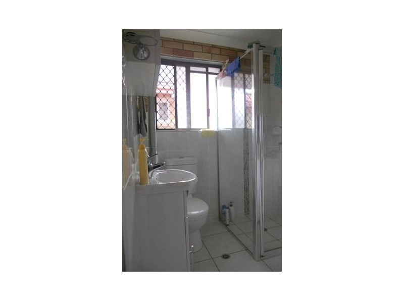 1/49 Ellen Street, Woody Point QLD 4019