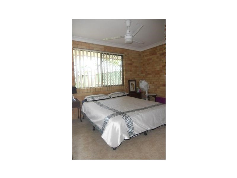 1/49 Ellen Street, Woody Point QLD 4019