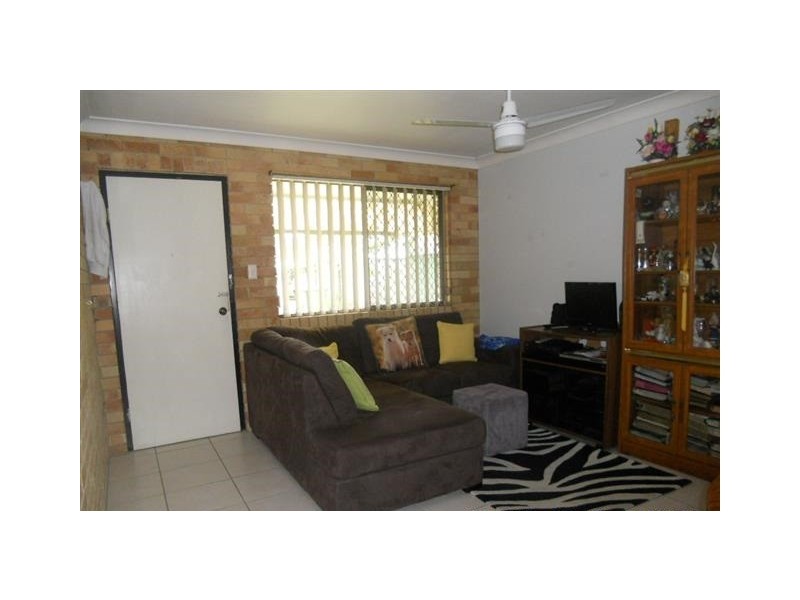 1/49 Ellen Street, Woody Point QLD 4019