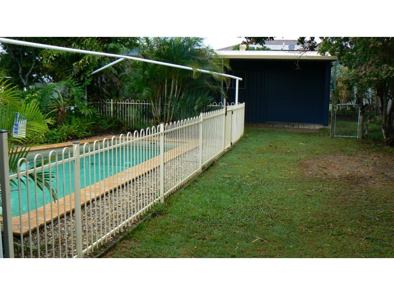 10 Armstrong street, Clontarf QLD 4019