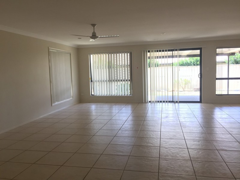 16 Greenwood Place, Deception Bay QLD 4508