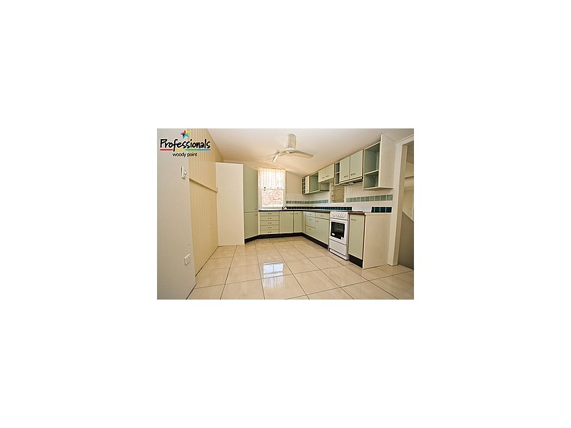 24 Ellen Street, Woody Point QLD 4019