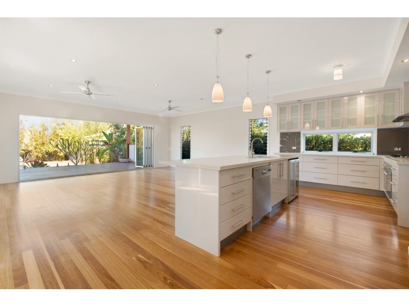 152 Turner Street, Scarborough QLD 4020