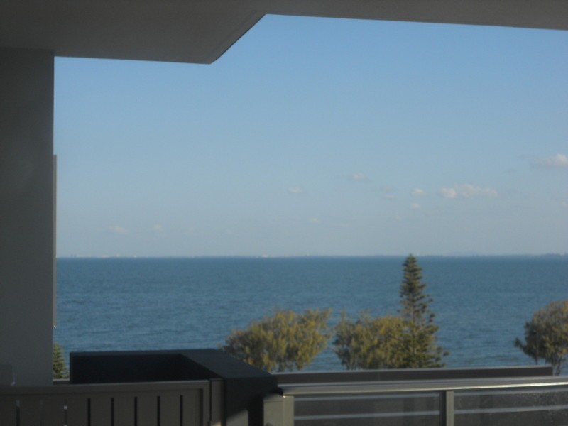 11/80 Hornibrook Esplanade, Clontarf QLD 4019