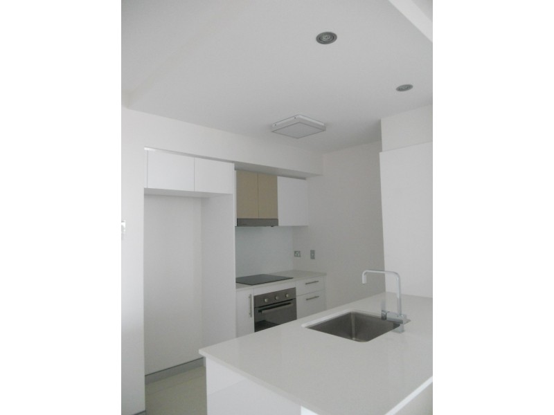 11/80 Hornibrook Esplanade, Clontarf QLD 4019