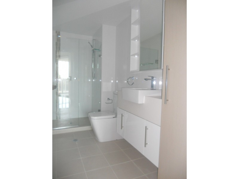 11/80 Hornibrook Esplanade, Clontarf QLD 4019