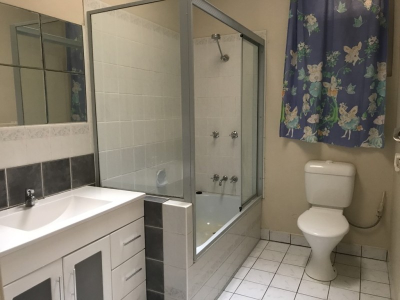 4 Gerald Avenue, Clontarf QLD 4019