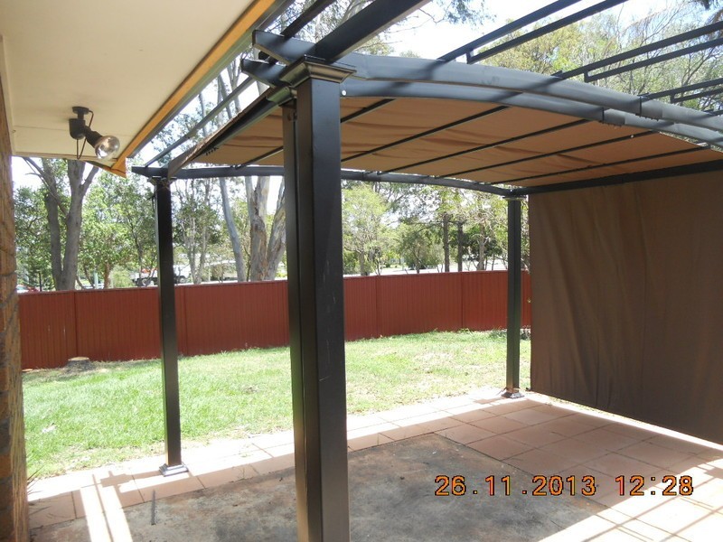 76 Cambridge Street, Rothwell QLD 4022