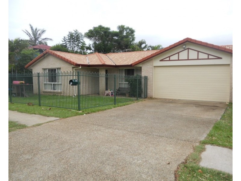 81 Collins Street, Woody Point QLD 4019