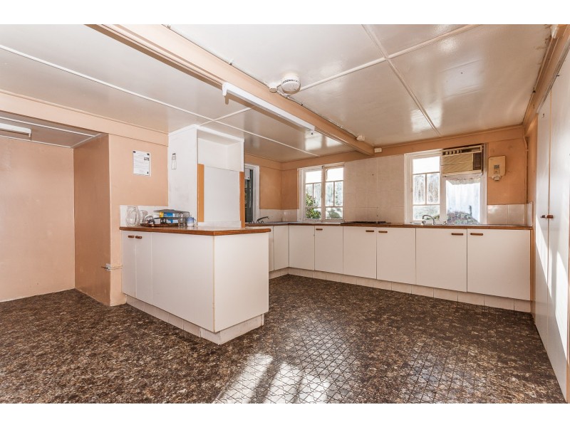 23 Grant Street, Redcliffe QLD 4020