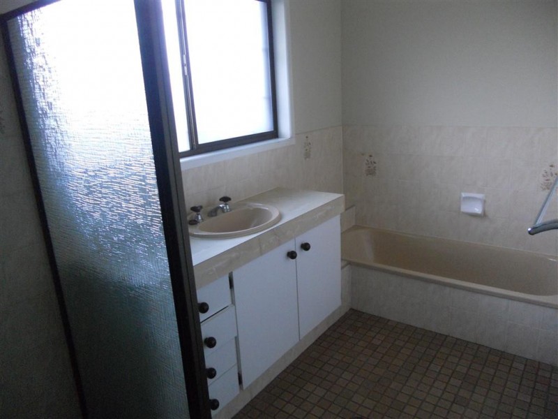 2 Gerald Avenue, Clontarf QLD 4019