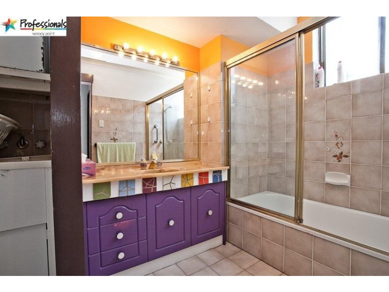 3/2a View Street, Woody Point QLD 4019