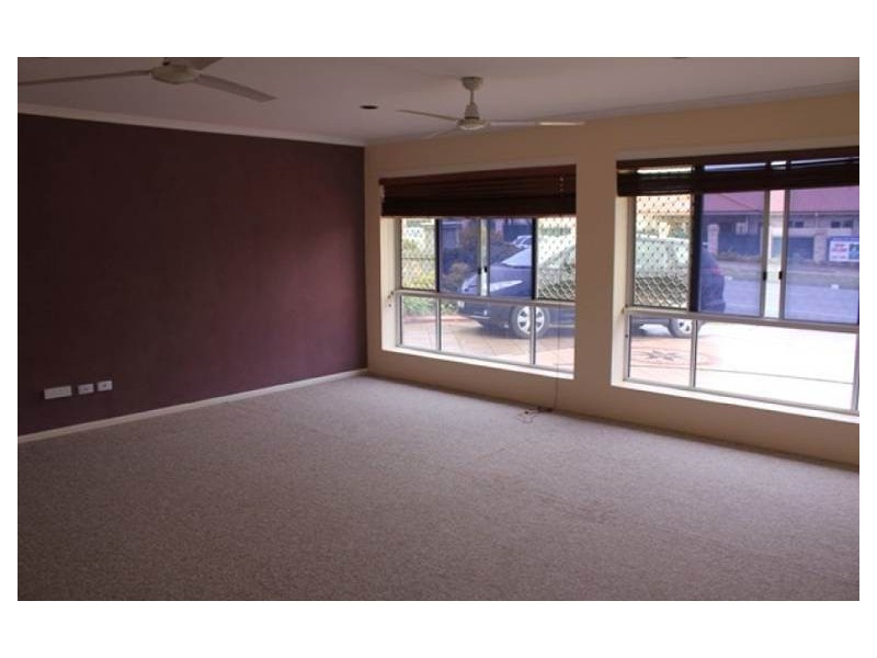 98 Morris Road, Rothwell QLD 4022