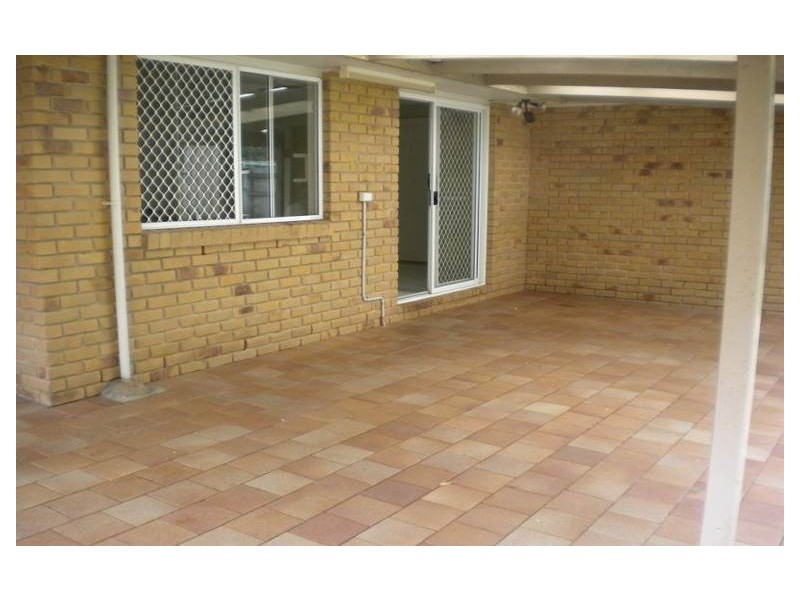 98 Morris Road, Rothwell QLD 4022